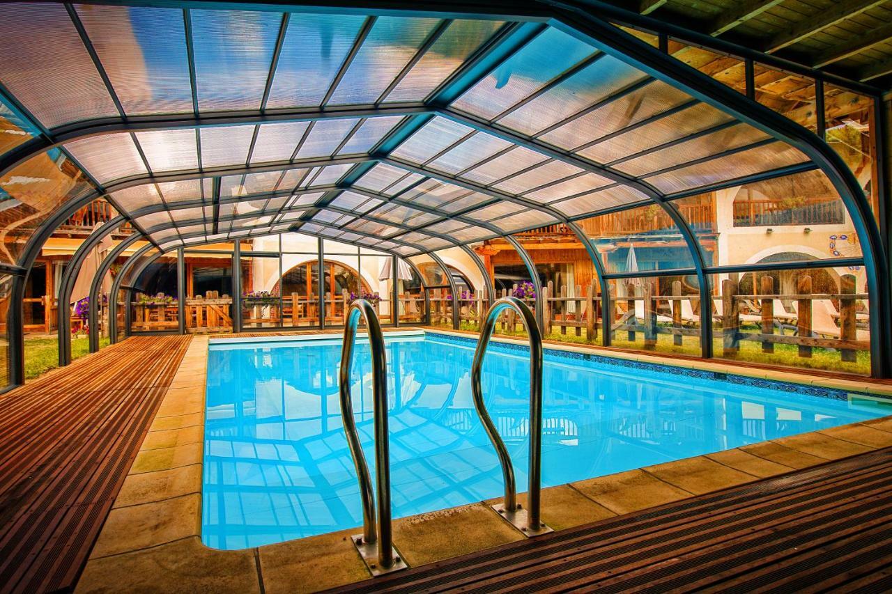 Hotel & Spa La Ferme De L'Izoard Арв'є Екстер'єр фото