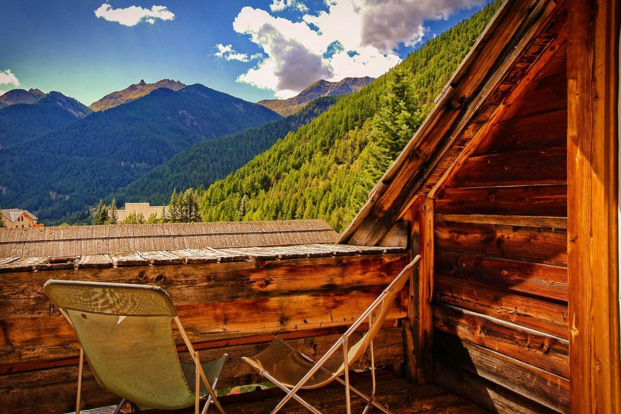 Hotel & Spa La Ferme De L'Izoard Арв'є Екстер'єр фото