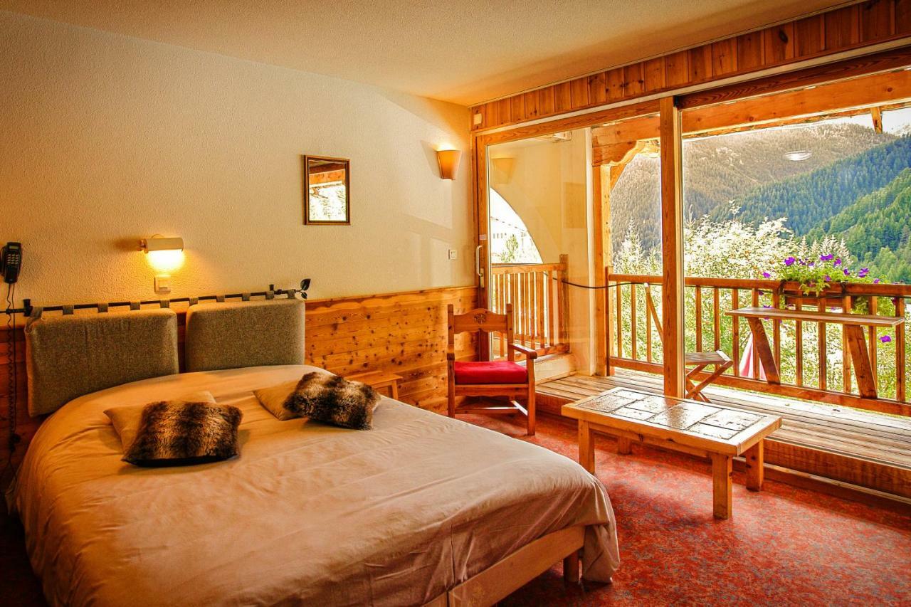 Hotel & Spa La Ferme De L'Izoard Арв'є Екстер'єр фото